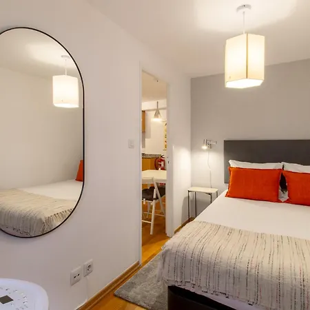 Contemporary In Chiado 1 Apartman